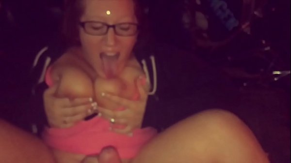 Mandi & Eric – quick fuck and huge facial